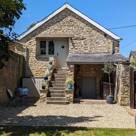The Barn, Chipping Norton, Cotswolds Villa ภายนอก รูปภาพ